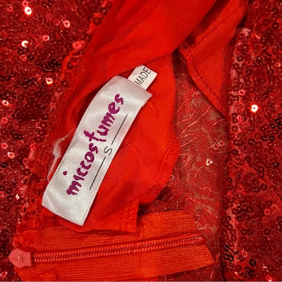 Jessica Rabbit Costume Dress with Gloves, Wig Included!!! - Picture 6 of 16